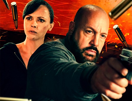 Ray Hayes solo tiene una noche para huir de la mafia y salvar a su familia.