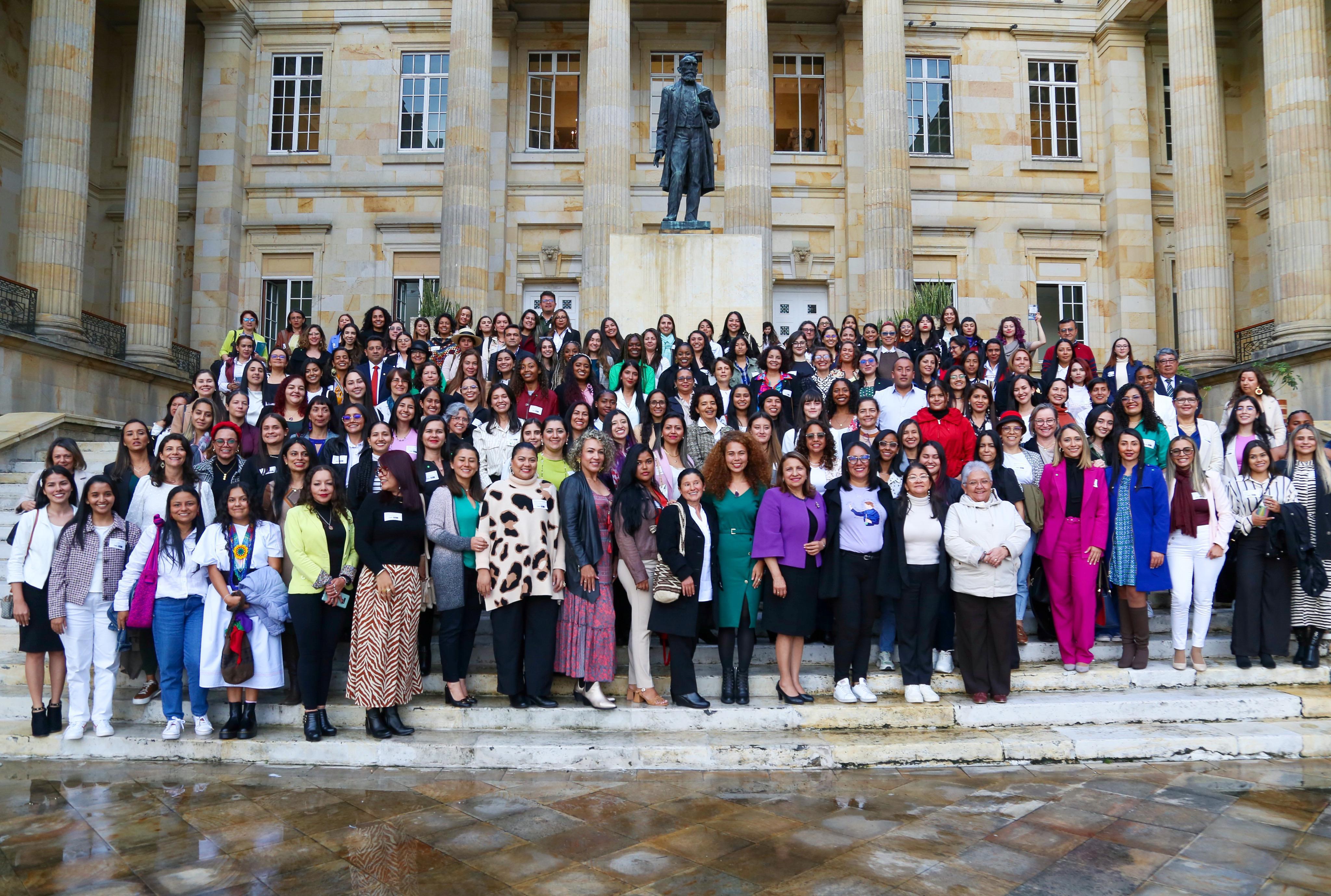 Vuelve el Programa Orquídeas para financiar proyectos de mujeres investigadoras