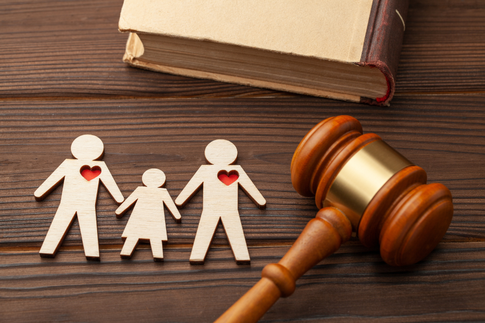Licencia de maternidad y paternidad para parejas homosexuales: así funcionará