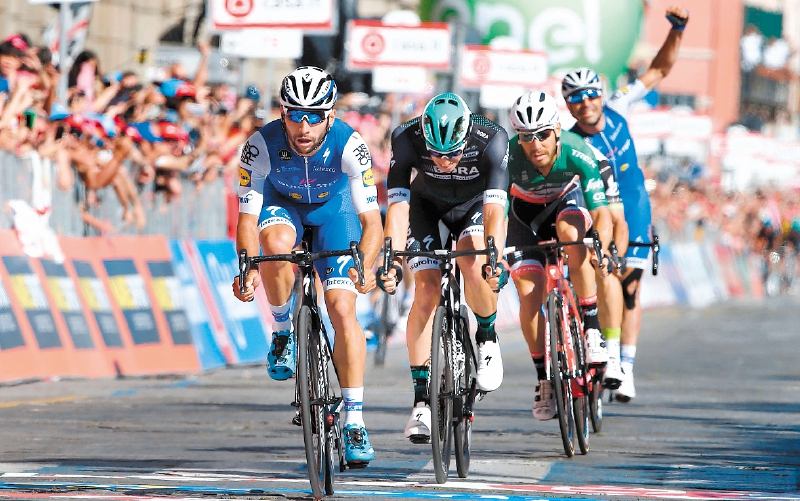 Fernando Gaviria, séptimo en la segunda etapa de la Tirreno Adriático