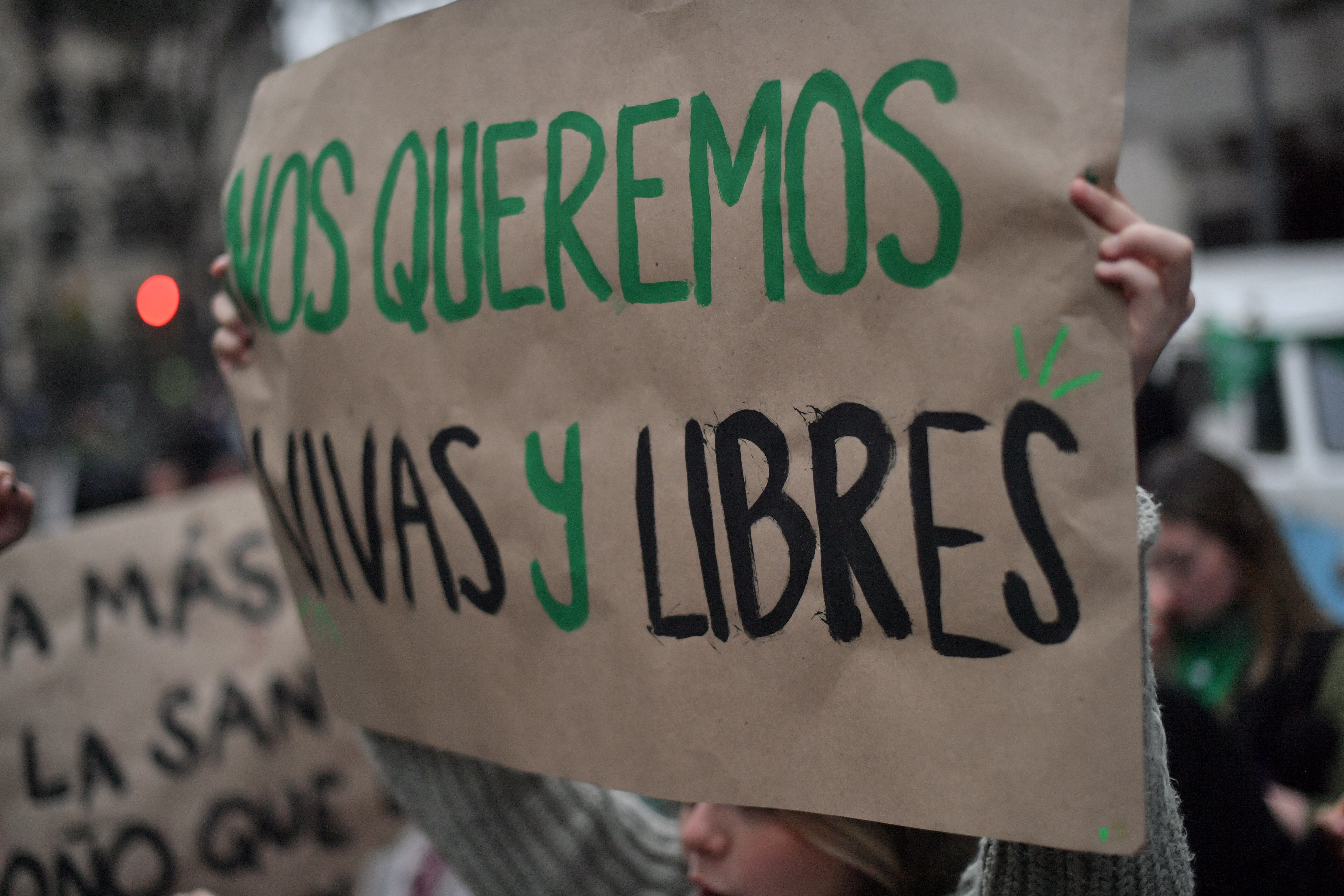 Aborto en Colombia: Corte Constitucional aclara que sí es un derecho