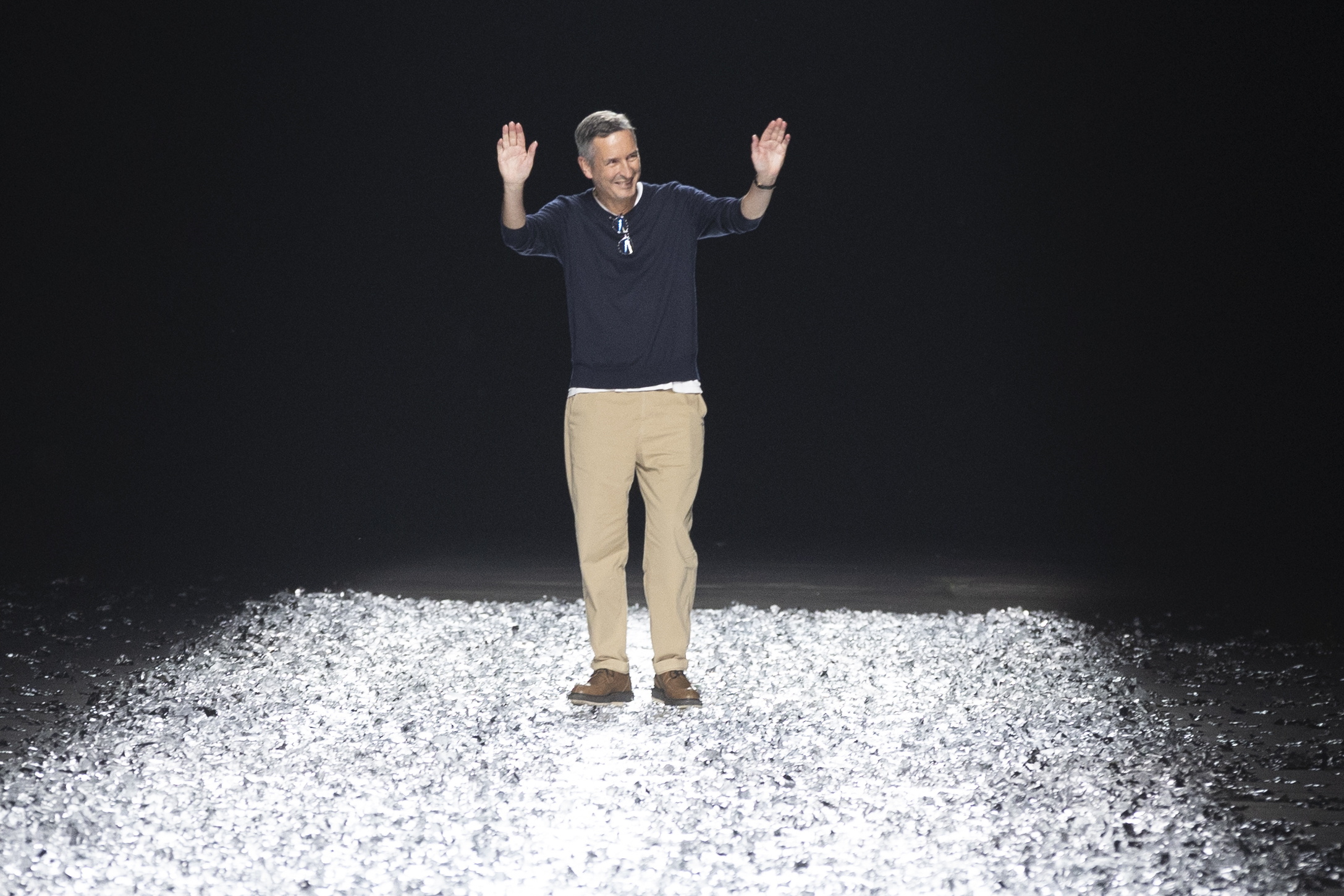 Dries Van Noten se despide de la pasarela en París tras cuatro décadas de moda