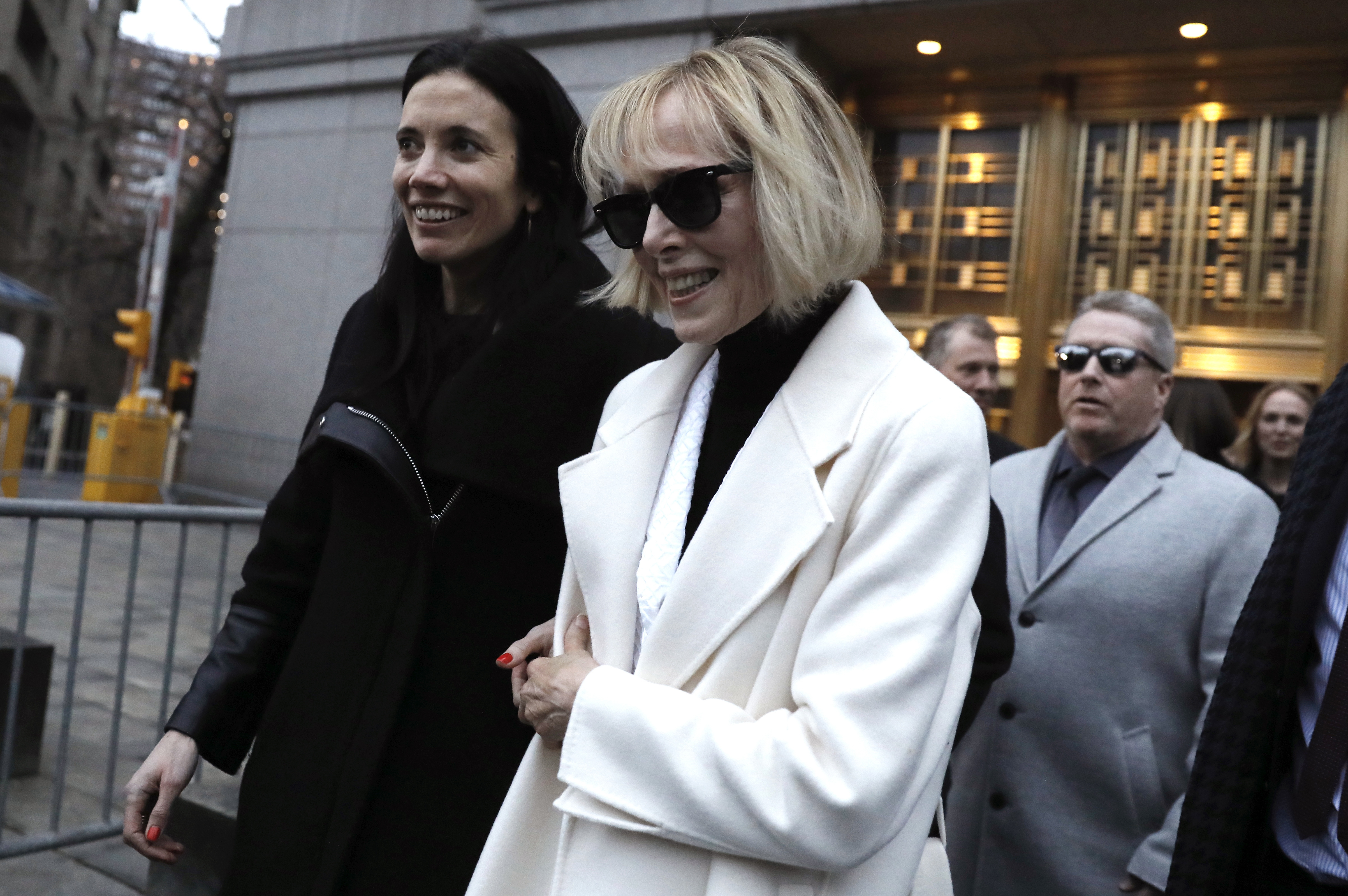 E. Jean Carroll gastará el dinero del juicio que ganó en “algo que Trump odie”
