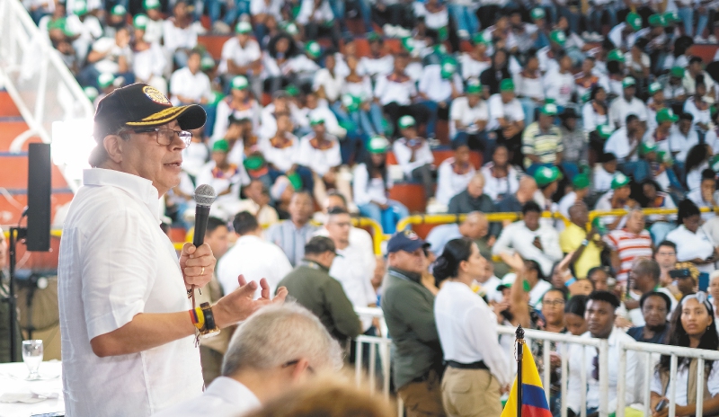 “La violencia es muy evidente”: Petro y su gabinete despacharán por una semana en el Pacífico