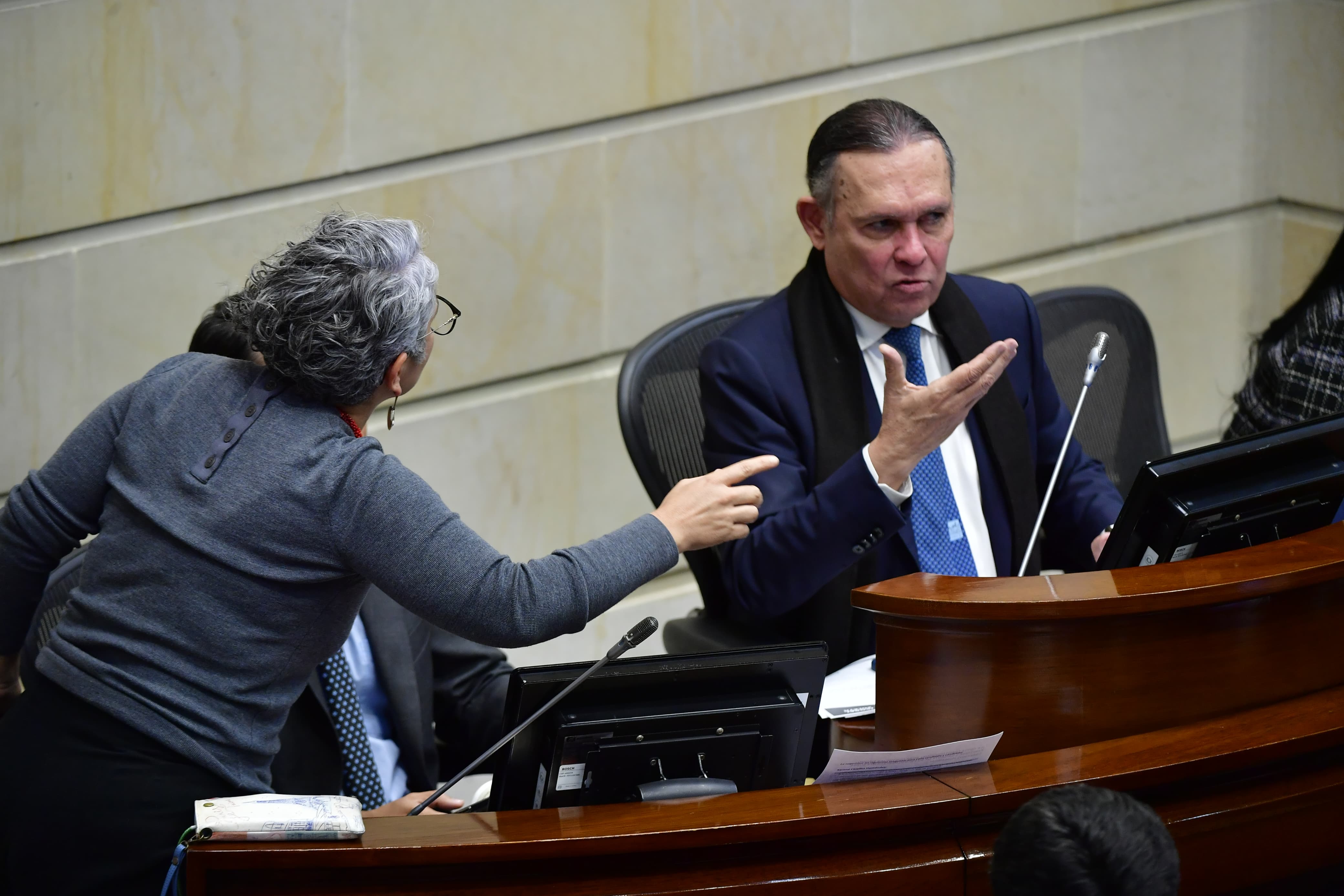 “Estoy preparado”: Cepeda responderá a indagación en su contra por la consulta popular