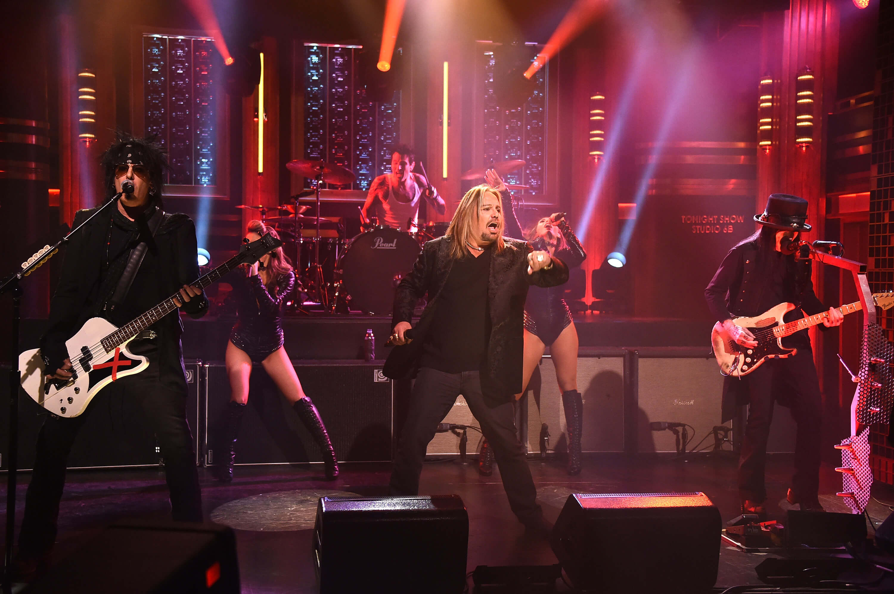 Mötley Crüe se reúne para volver a los escenarios en 2020