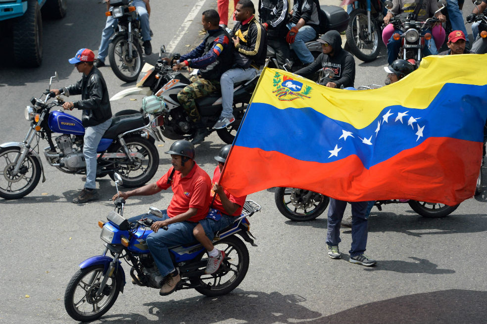 Marchas en Venezuela dejan dos muertos
