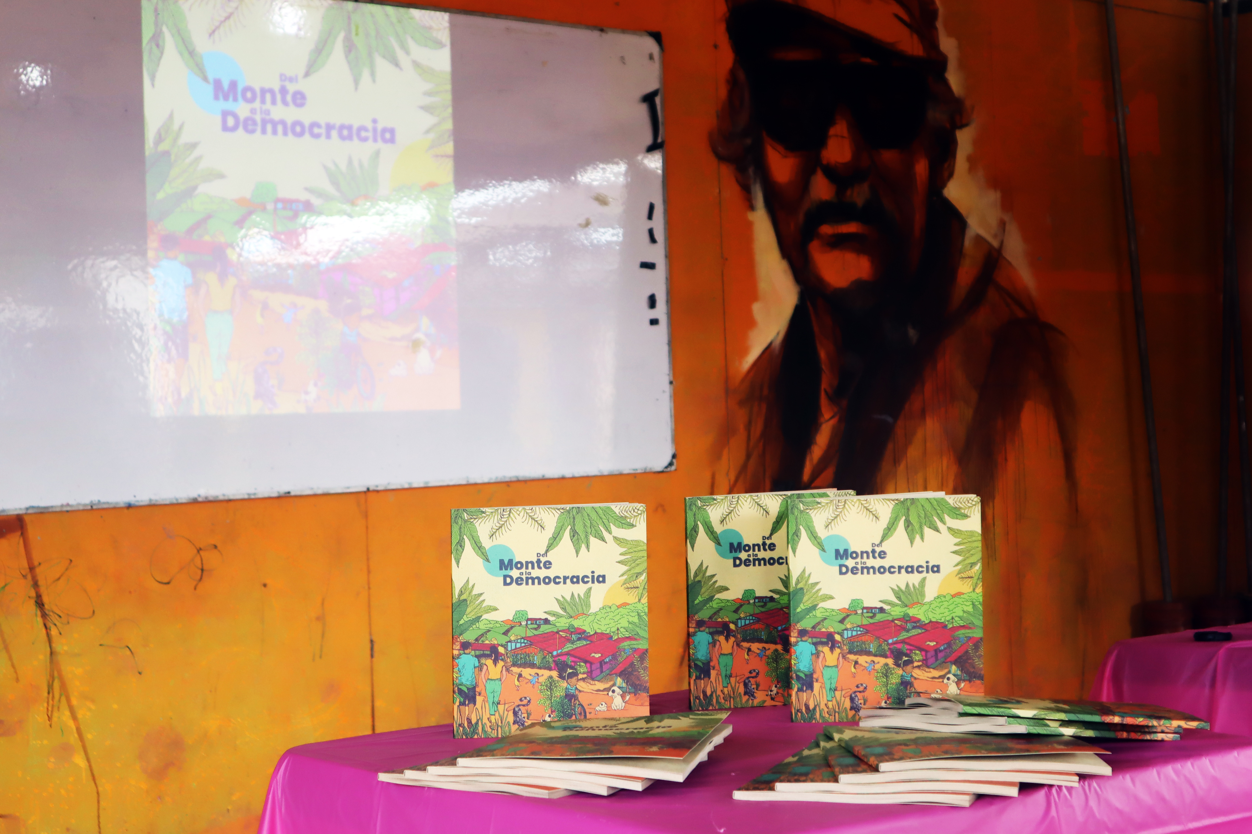 Lanzamiento del libro "Del monte a la democracia", en el Espacio de Reincorporación Georgina Ortiz, en el Meta. /Diana Martínez.