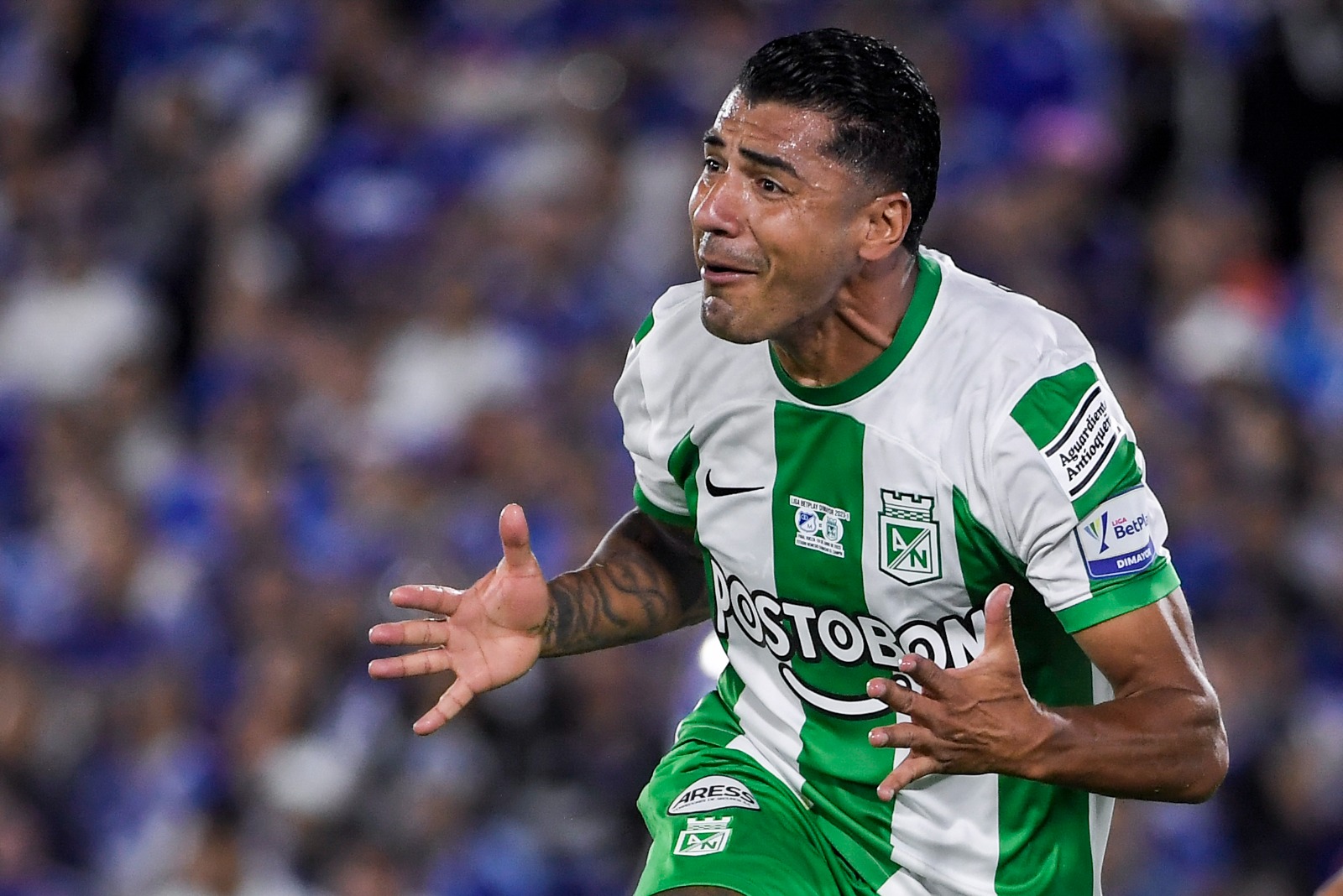 El goleador Jefferson Duque celebra el 1-0 a favor de Nacional.