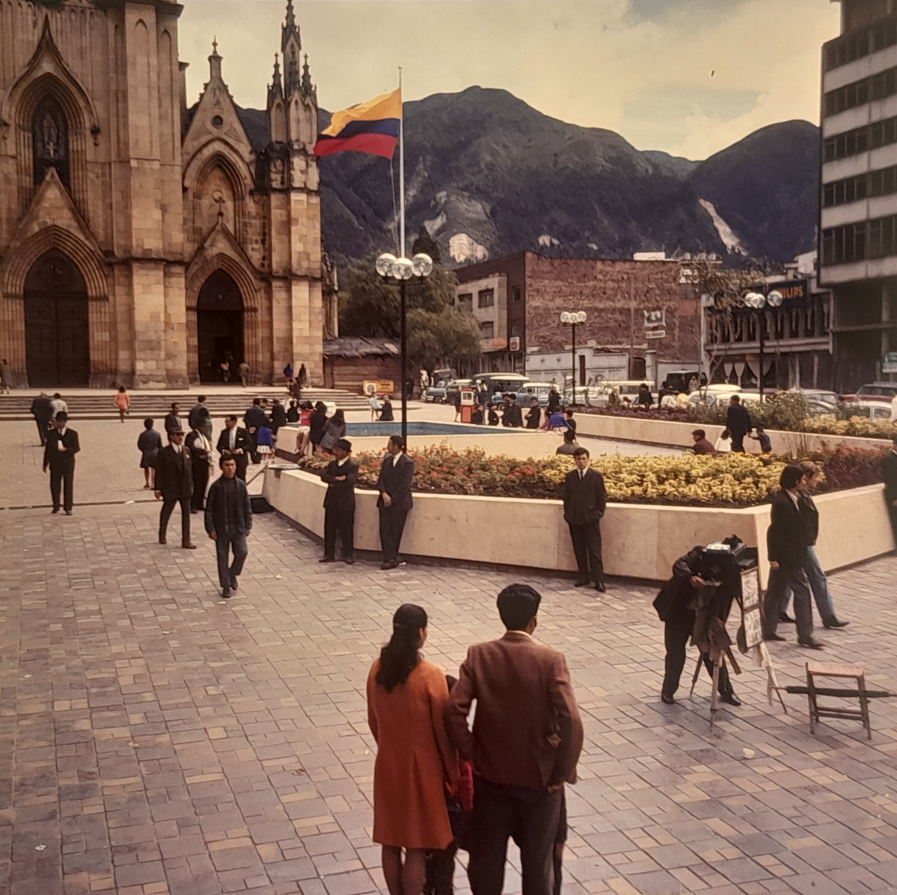 plaza de Lourdes