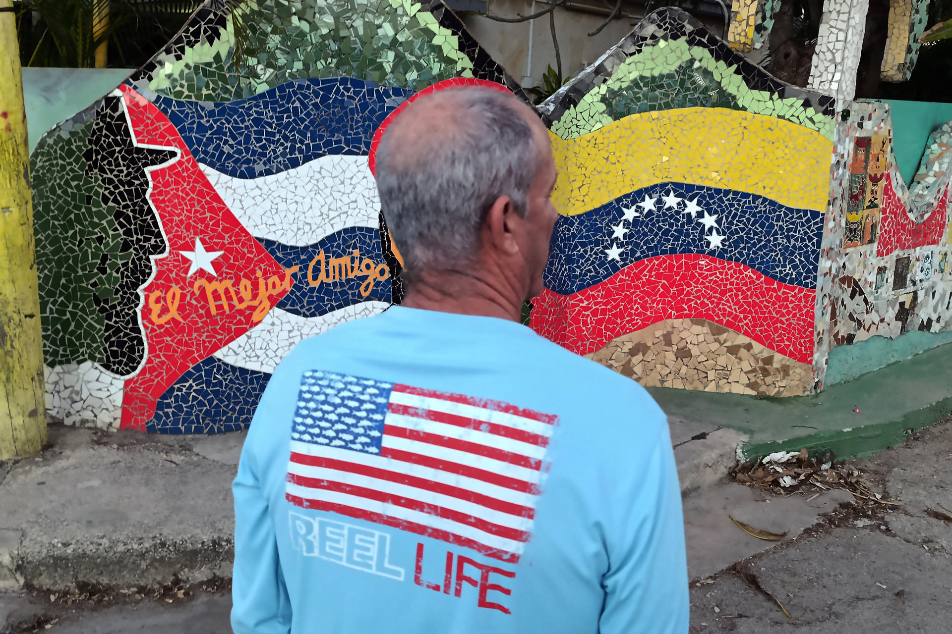 La economía de Cuba, en caída libre