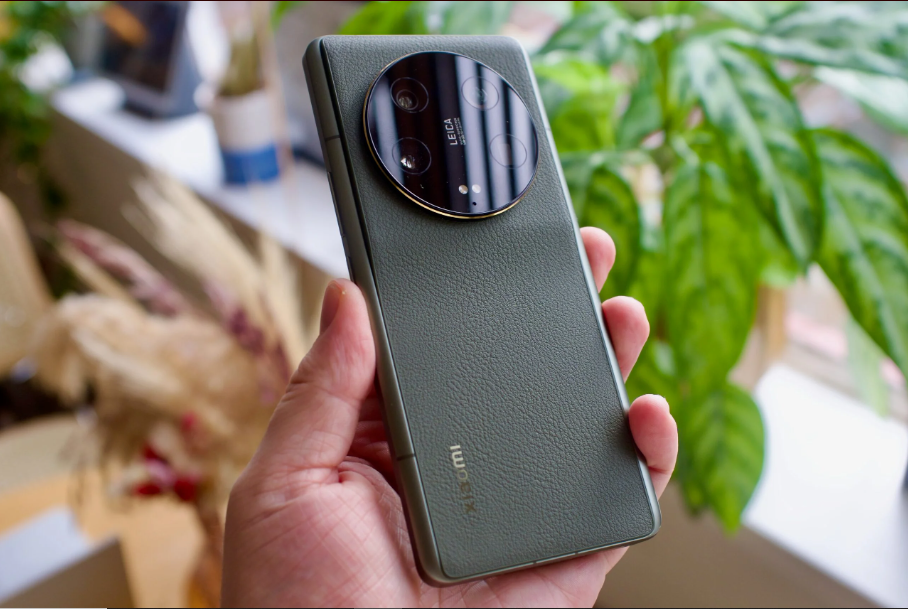 Xiaomi 14 Ultra: características, precio y diferencias entre Android e HyperOS