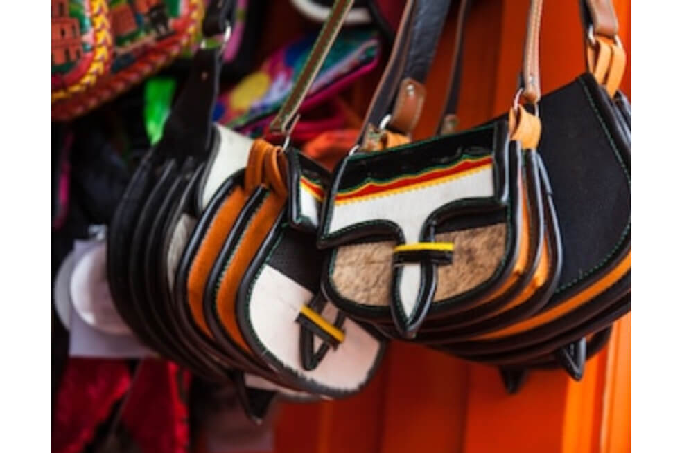 El carriel también se lo inventaron los gringos