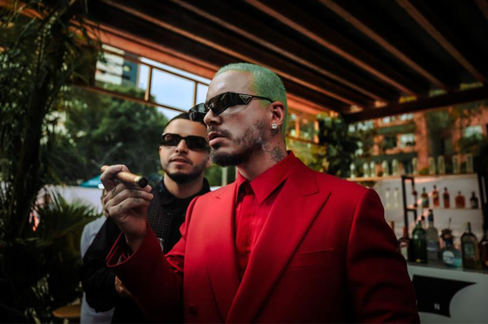 J Balvin habla de la difícil situación que atraviesa: “Duele verlo en la clínica”