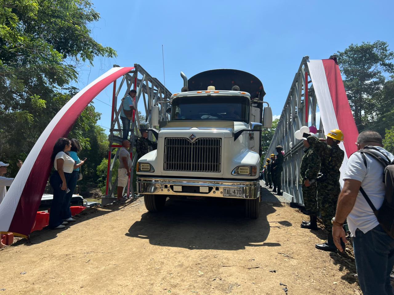 Movilidad entre Magdalena y La Guajira: habilitan puente en Mendihuaca
