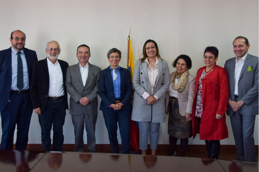Bogotá se ofrece como piloto para implementar la Reforma al Sistema de Salud