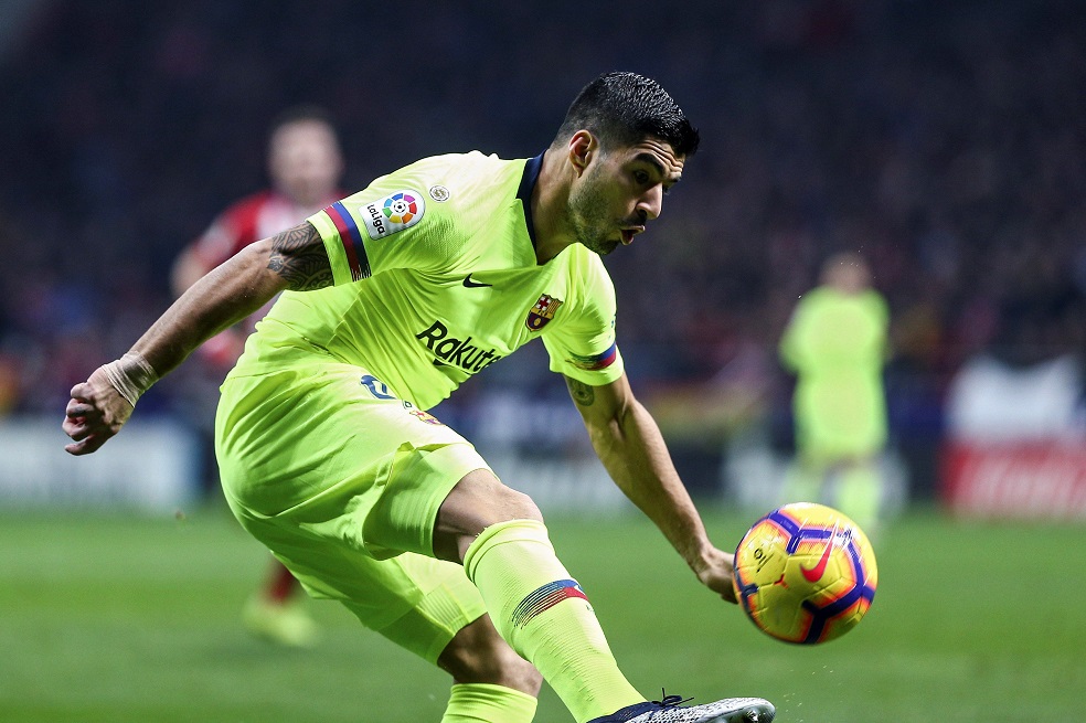 Luis Suárez estará de baja dos semanas por tratamiento con células madre