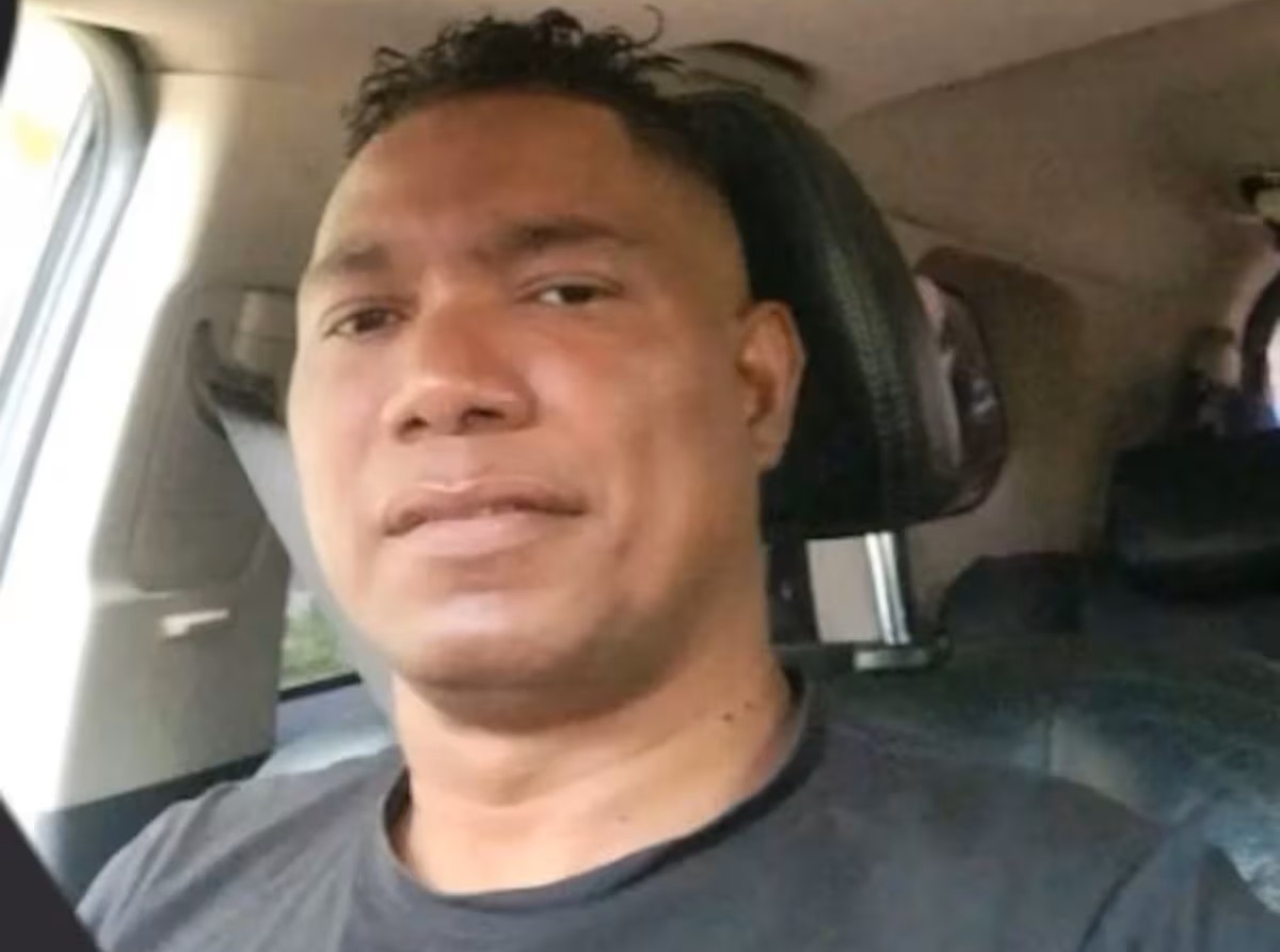 Dan recompensa por información de asesinos de inspector de Policía en Cartagena
