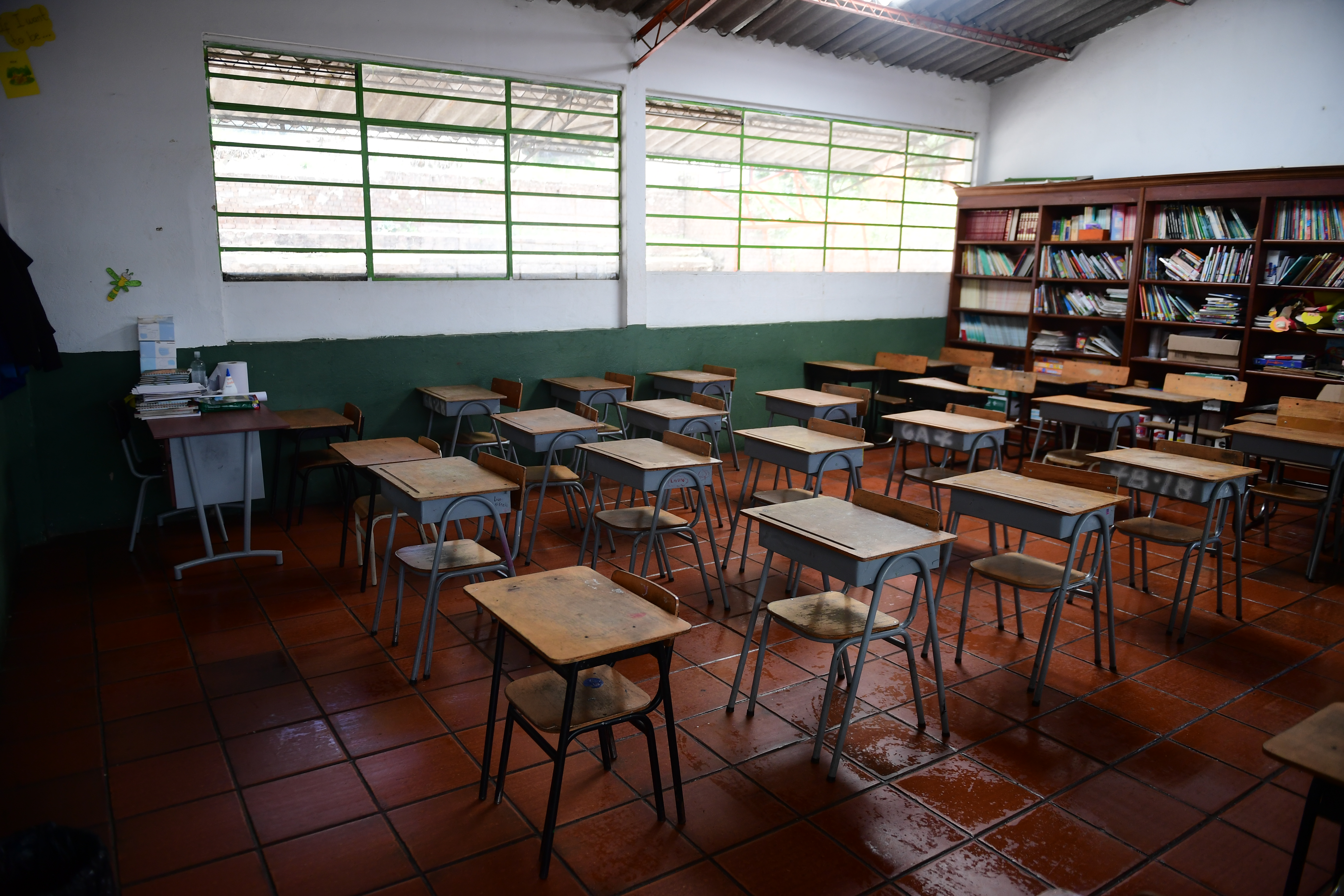 Suspenden clases a más de 3.400 estudiantes tras atentados con drones en Jamundí