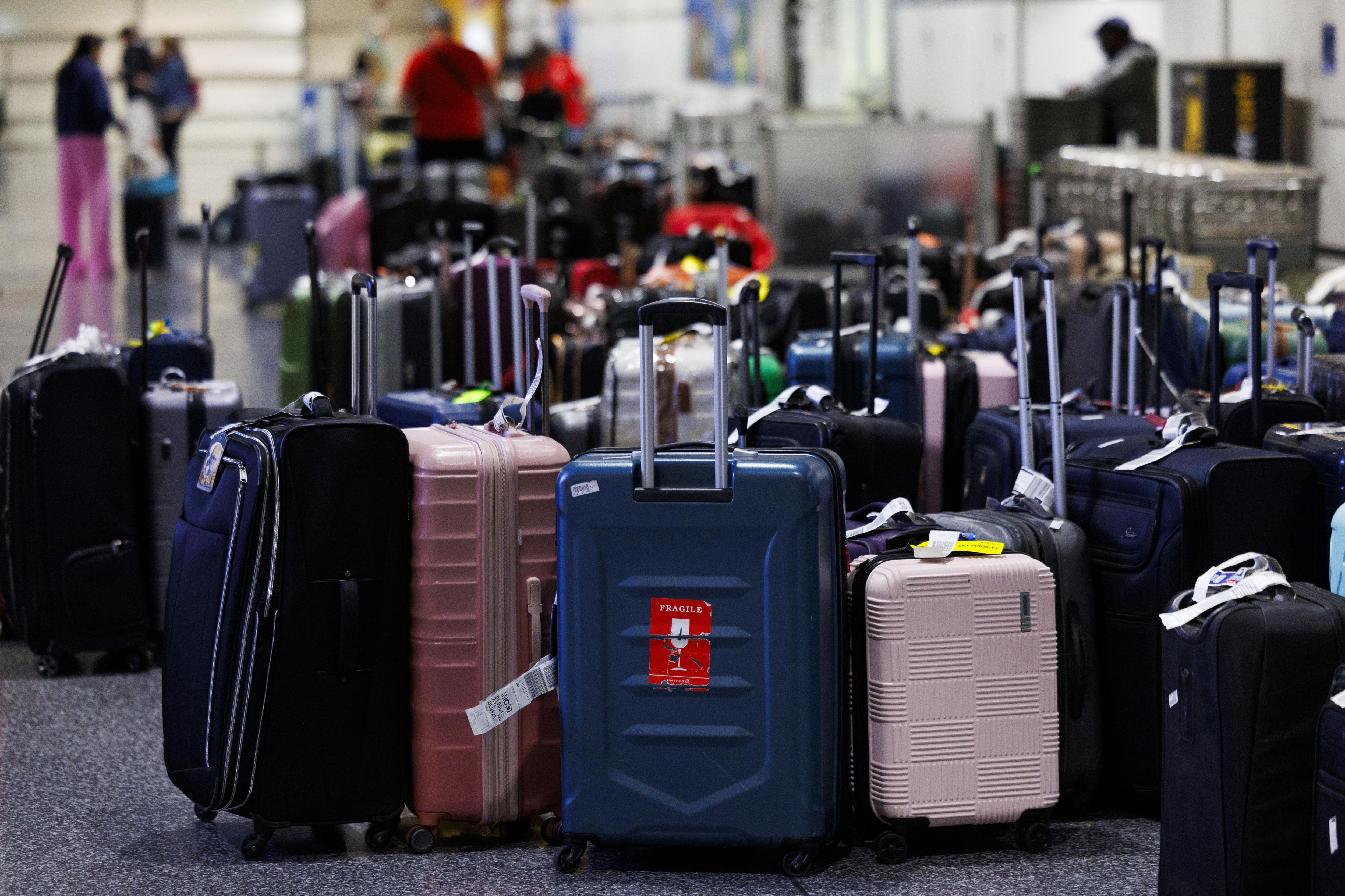 El cuerpo de una mujer fue hallado en la cinta de equipajes en aeropuerto de Chicago