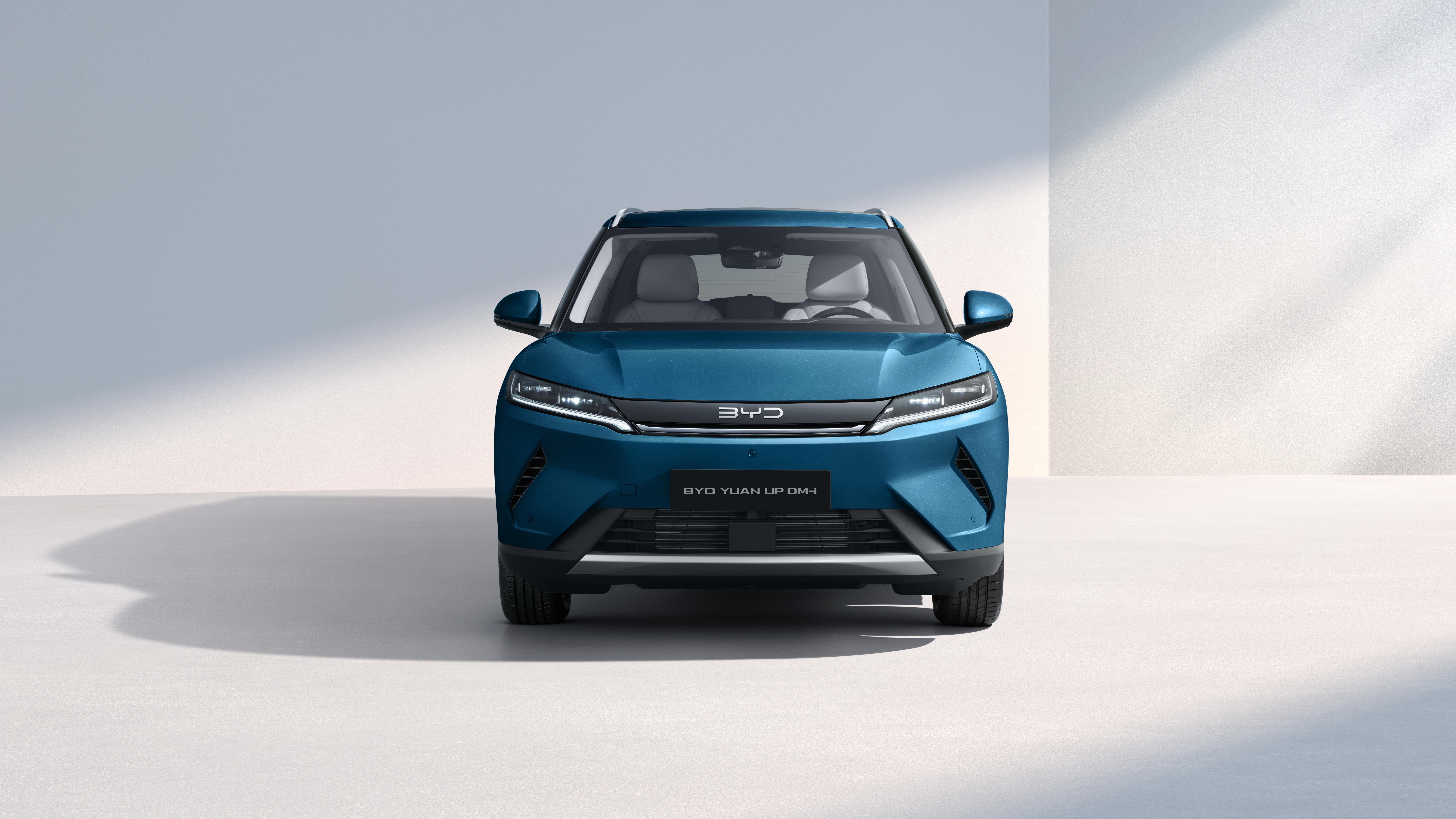 BYD presenta en Colombia la Yuan Up DM-i, su nueva SUV híbrida enchufable