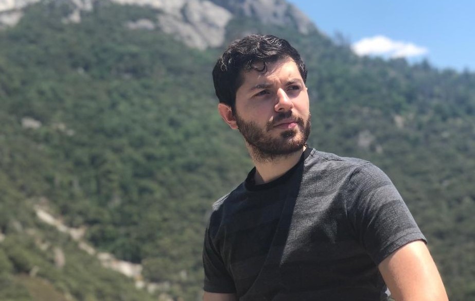 Miguel Aguirre gana convocatoria del FCE con su primera novela, “El cordero”