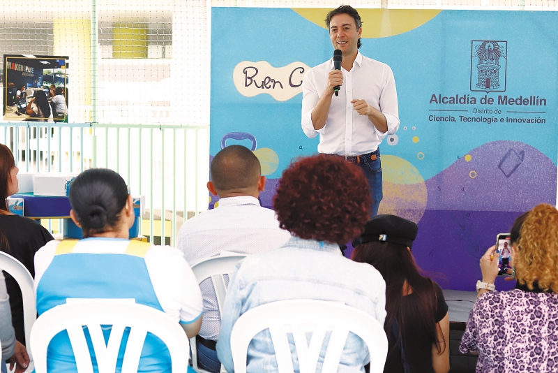 La pelea por un “Buen comienzo” en Medellín