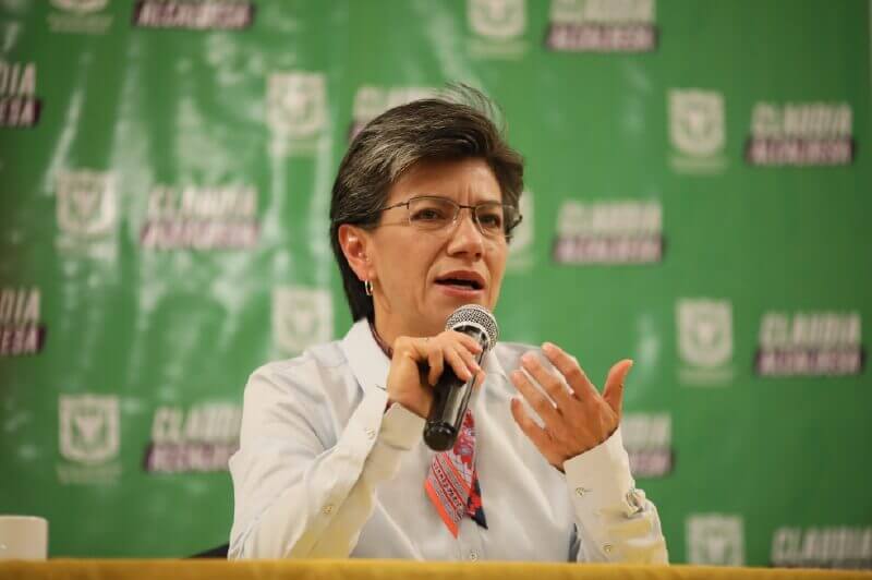 Claudia López le rindió cuentas al Concejo por manejo de la crisis por la COVID-19