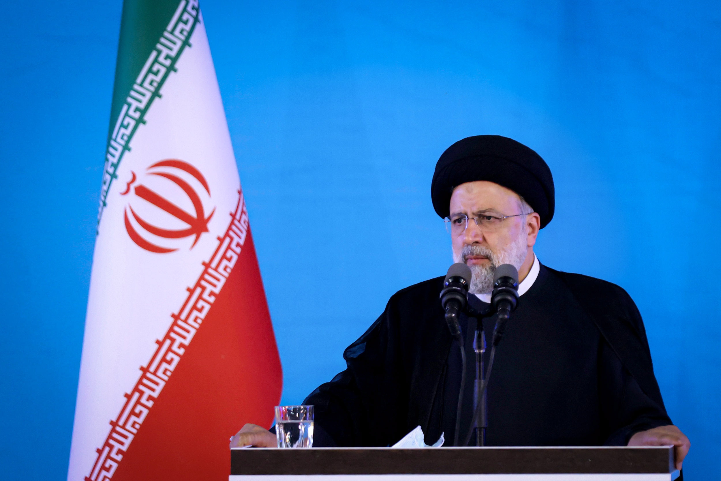 Aumentan las tensiones internacionales: Irán retiró cámaras de vigilancia nuclear
