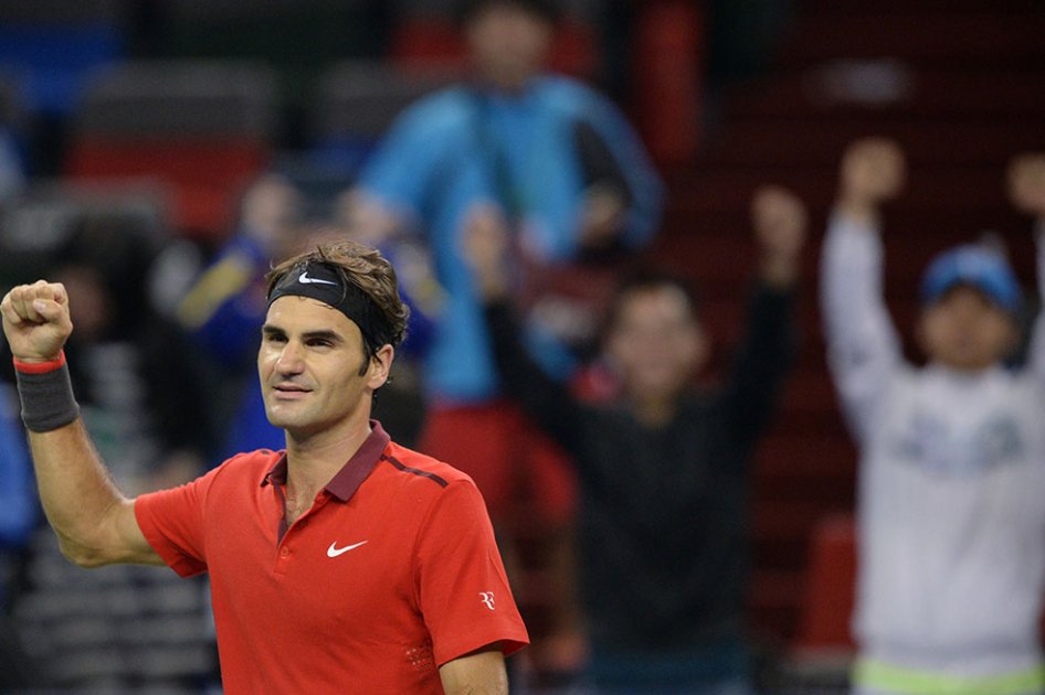 Roger Federer venció en tres sets a Leonardo Mayer.//AFP