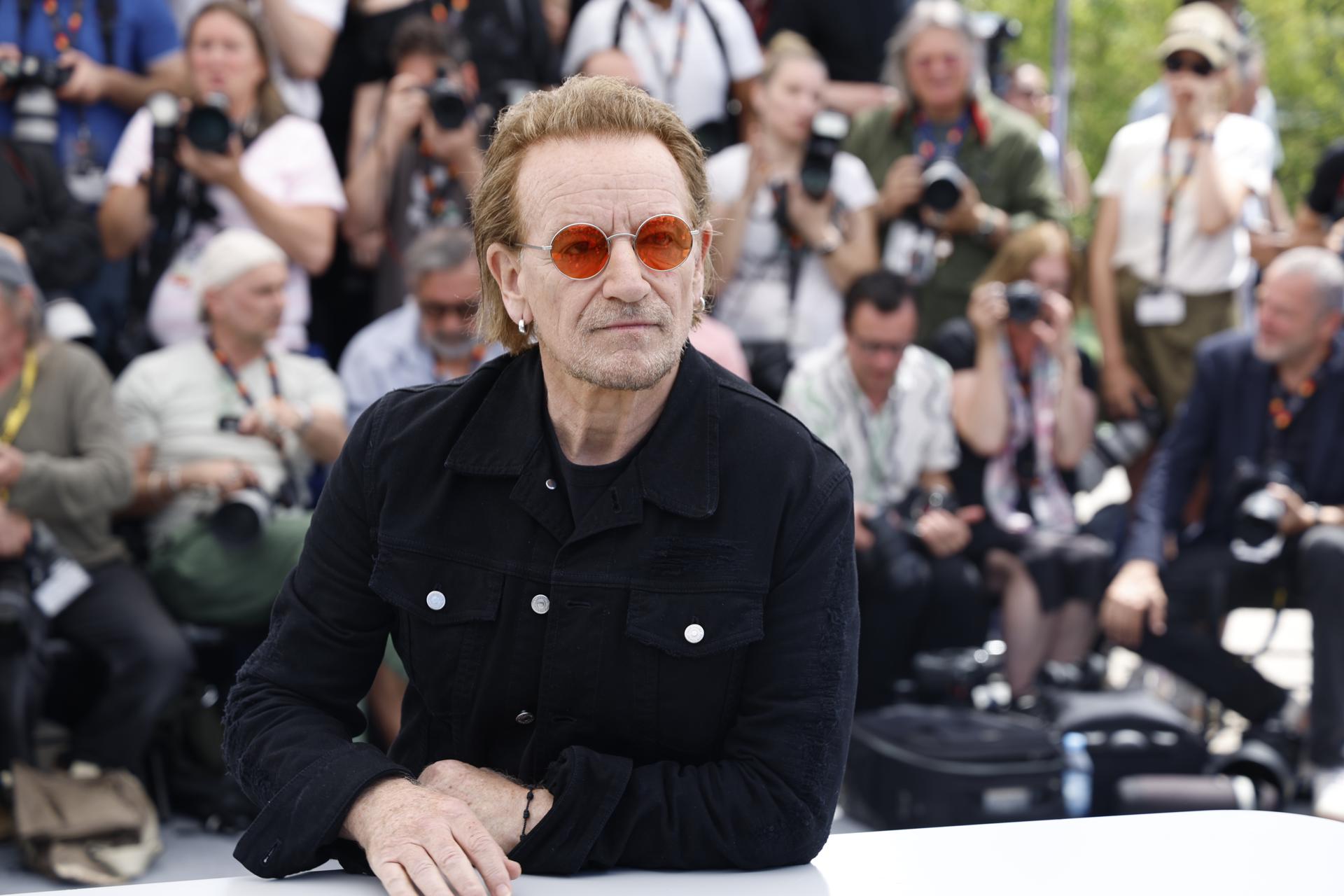 Bono dice que Ucrania mantiene a Europa libre del fascismo