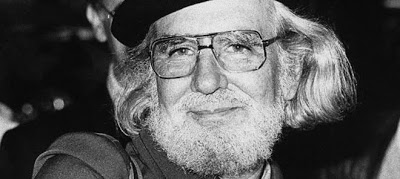 Periodistas y escritores piden cese de hostigamiento a poeta Ernesto Cardenal