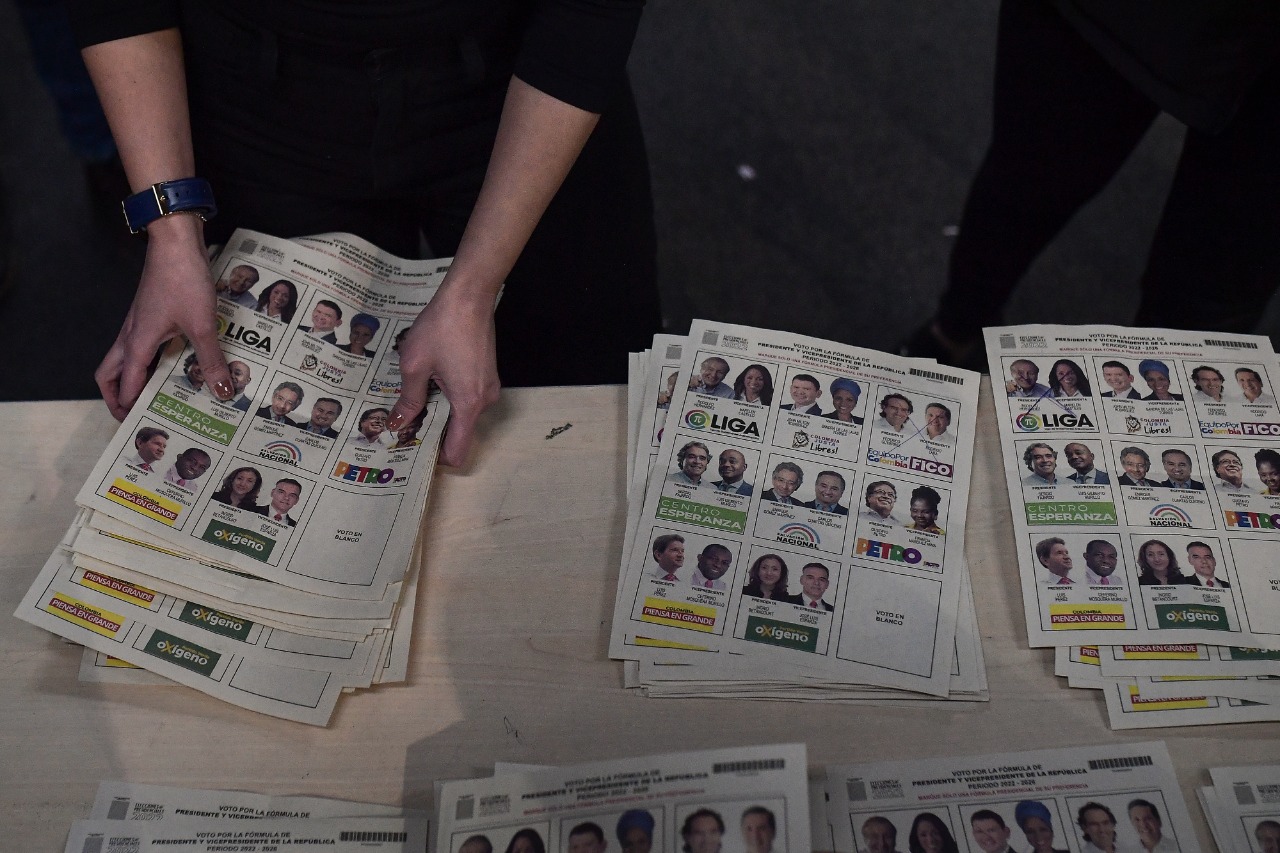 Elecciones: ¿cuánto le repondrán a Petro, Hernández, Fajardo y Gutiérrez por voto?
