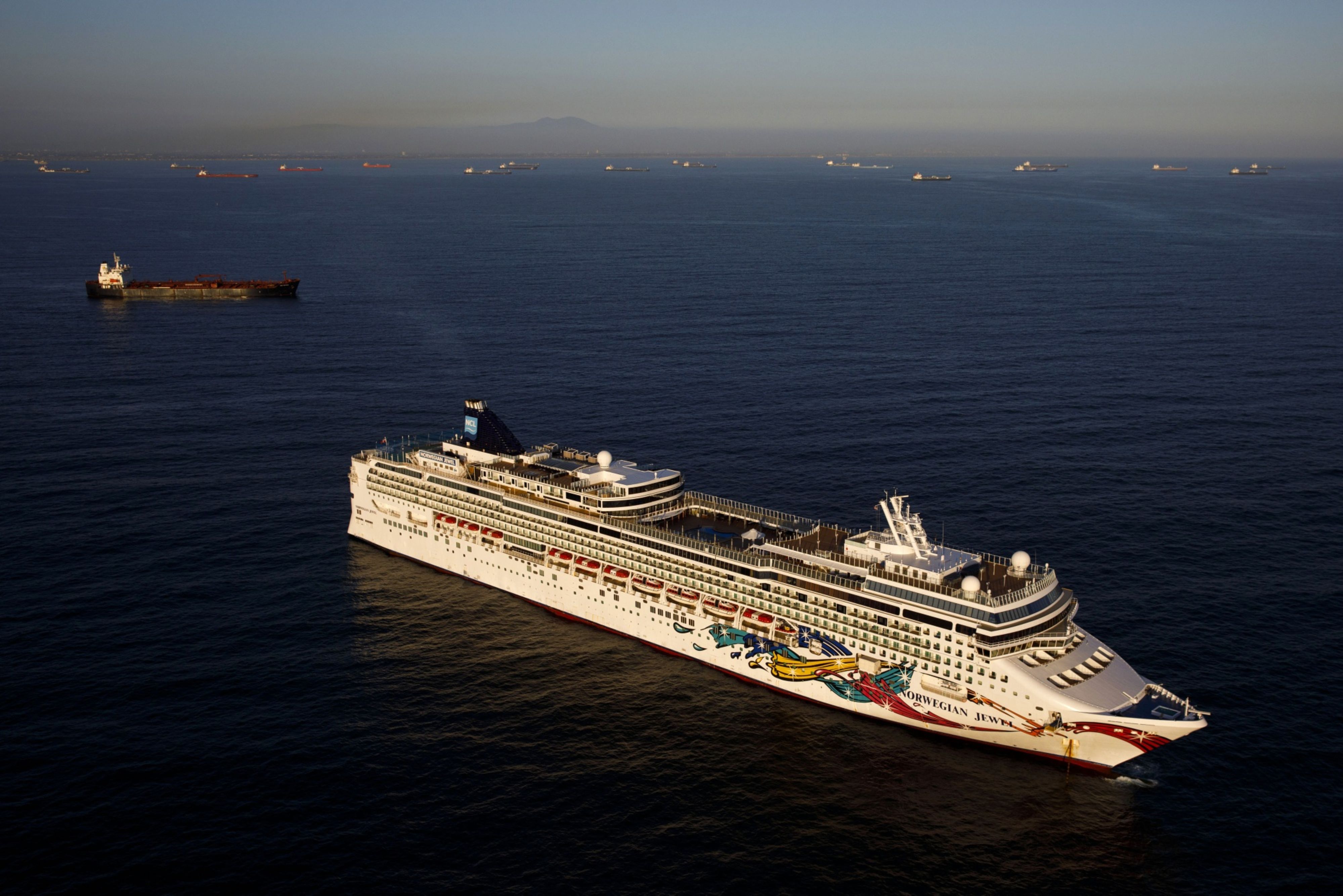 ¿Por qué Italia prohibió a cruceros navegar cerca de Venecia?