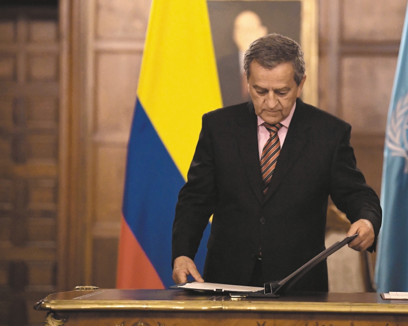 El gobierno Petro sufre su desastre en la Cancillería