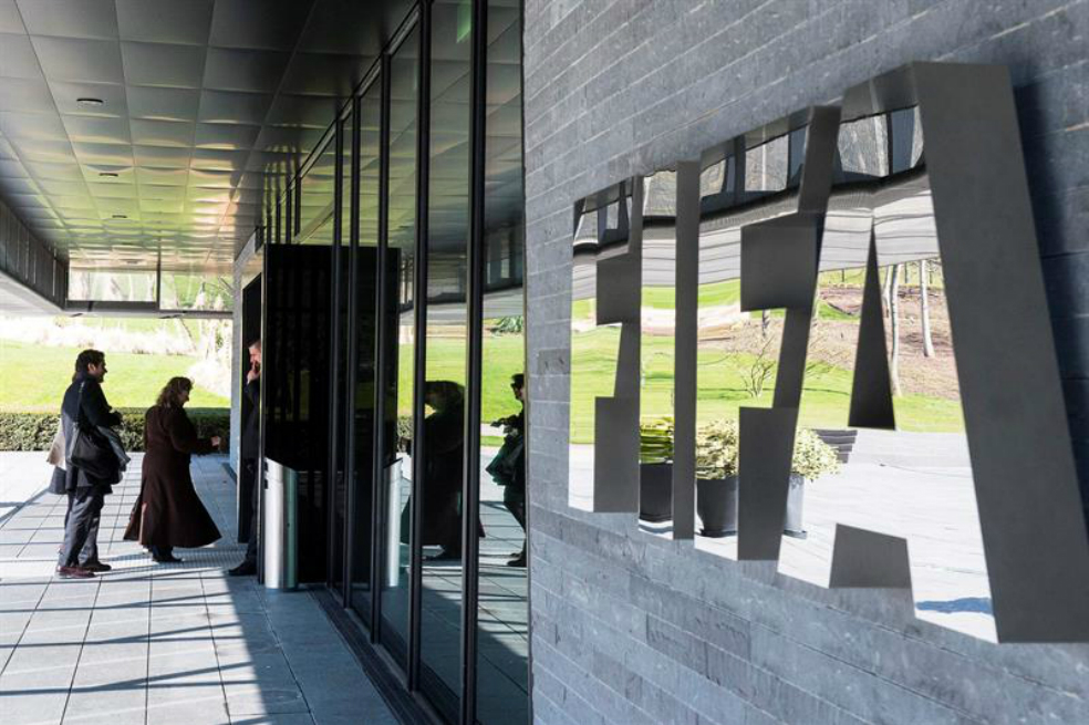 La FIFA anunció pérdidas récord tras los escándalos de corrupción