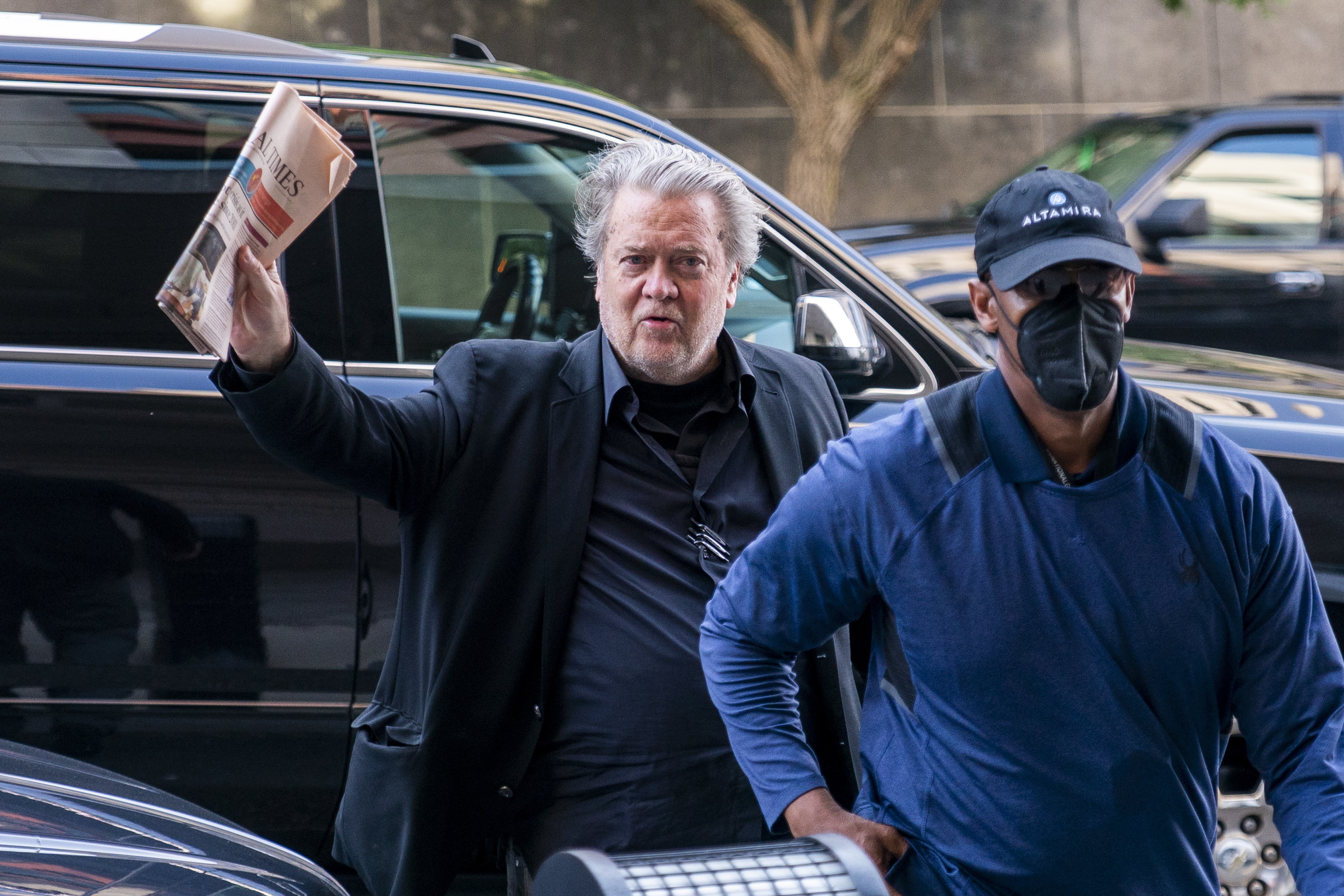 Steve Bannon, exasesor de Trump, fue condenado por desacato