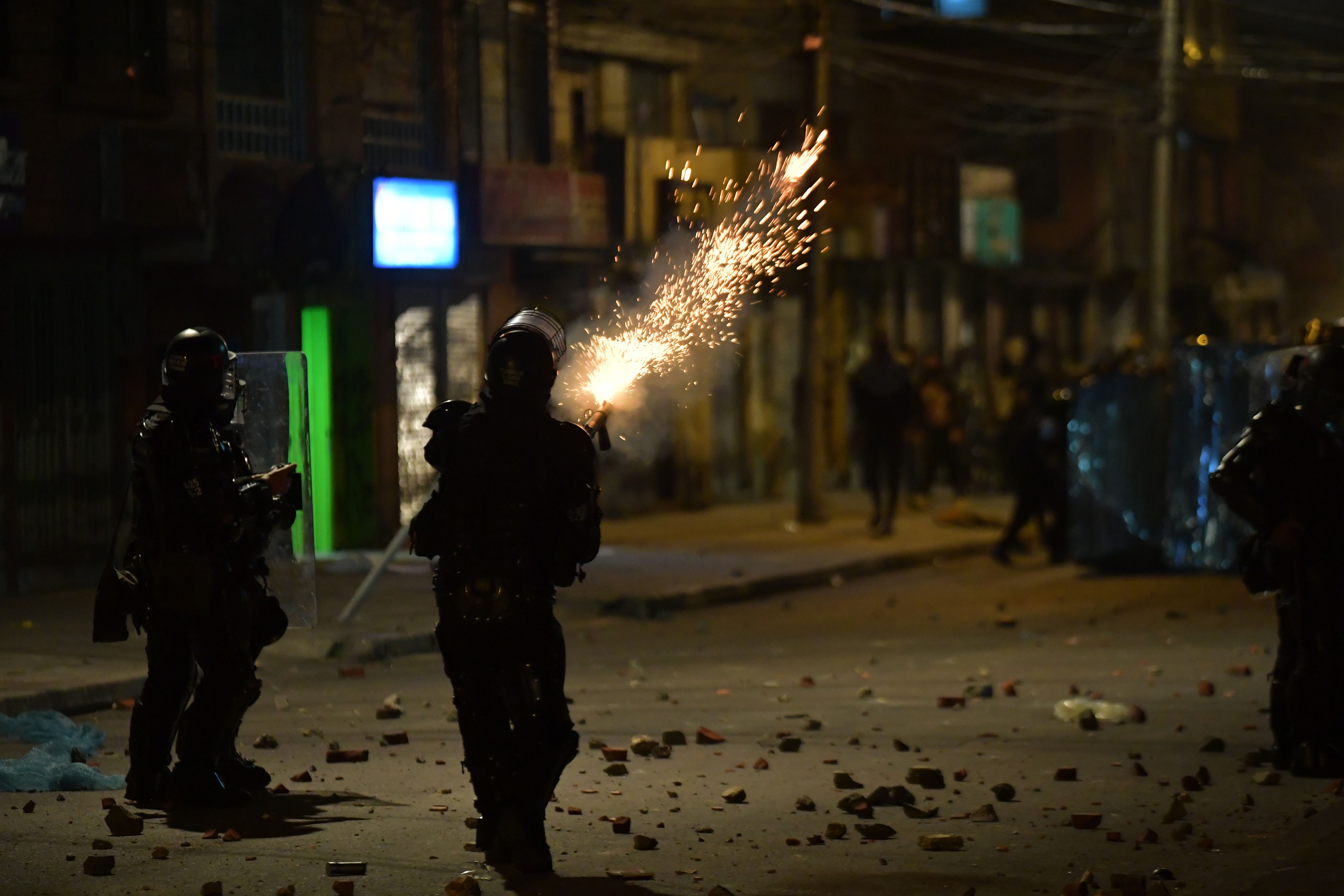 Nueva jornada de protestas en tres puntos de Bogotá