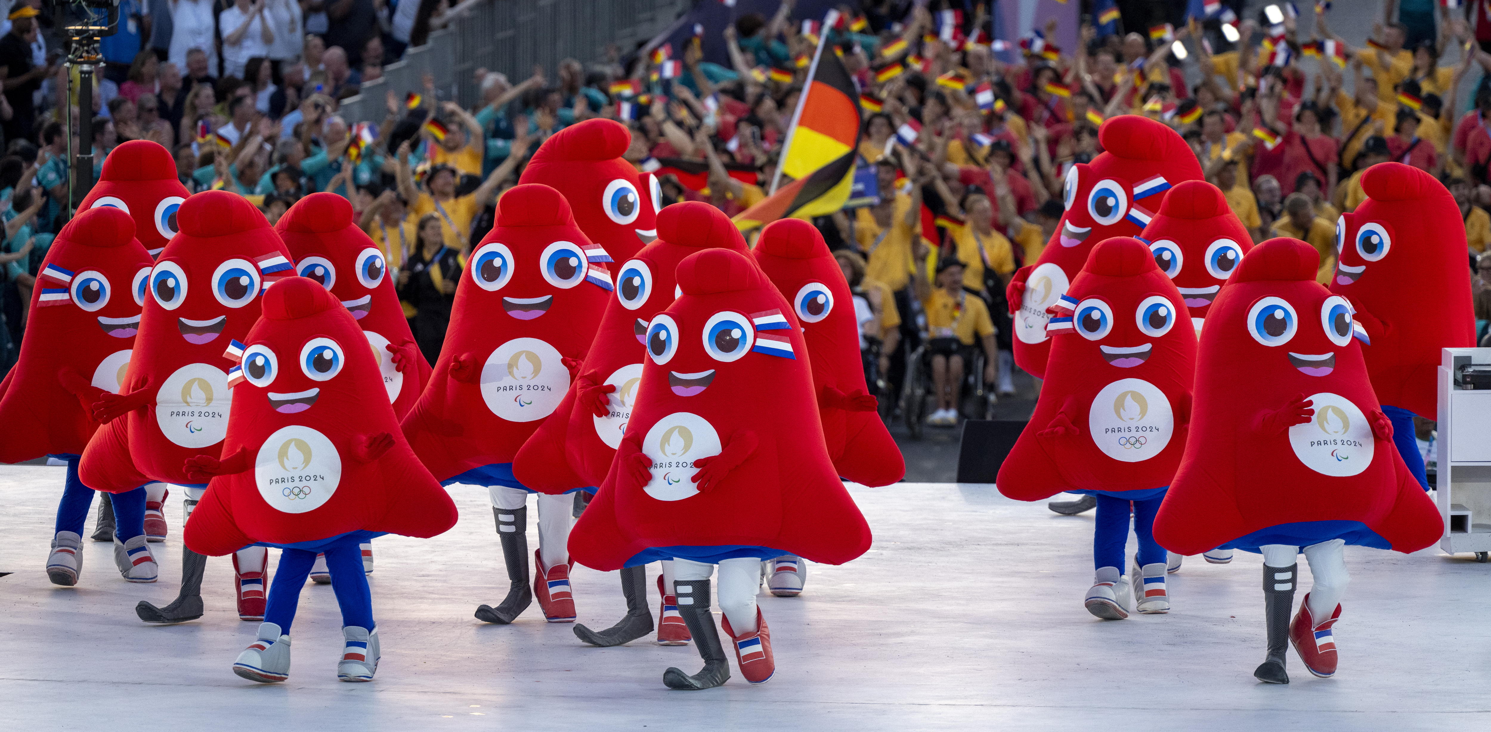 Paris (France), 28/08/2024.- A handout photo made available by OIS/IOC shows the Phryges taking over the stage during the Parade of Athletess at the Opening Ceremony of the Paris 2024 Paralympic Games, Paris, France, 28 August 2024. (Francia) EFE/EPA/Bob Martin for OIS/IOC HANDOUT EDITORIAL USE ONLY/NO SALES