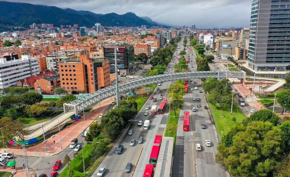 Distrito entregó ciclopuente Canal Molinos en Autonorte con calle 111