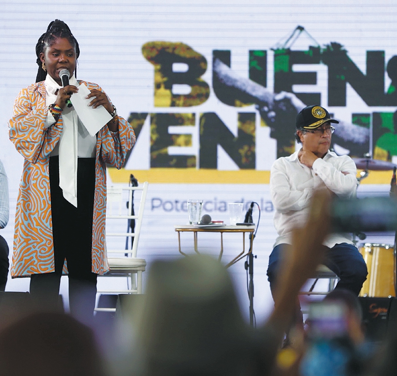 El presidente Gustavo Petro y la vicepresidenta Francia Márquez han apoyado el proceso en Buenaventura, al que llaman el primer laboratorio de la paz urbana.