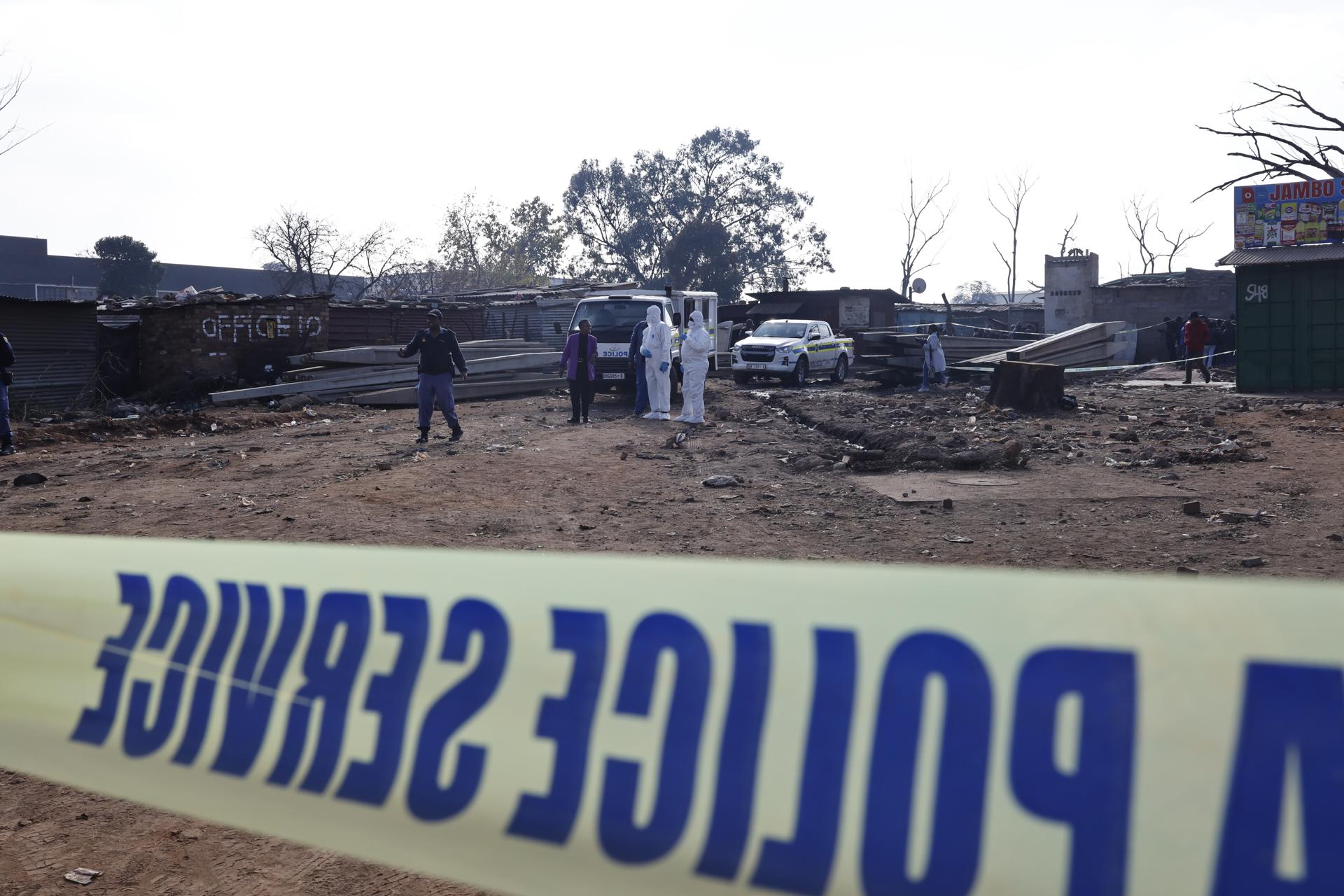 Nuevo tiroteo masivo en Sudáfrica: 12 muertos en zona vinculada a minería clandestina