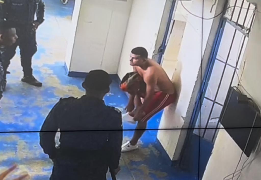 Satanás es encarcelado en la Tramacúa: estas son las nuevas medidas de seguridad