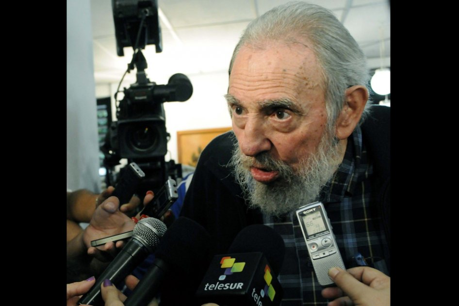 Fidel Castro dice que Hugo Chávez «está mucho mejor»