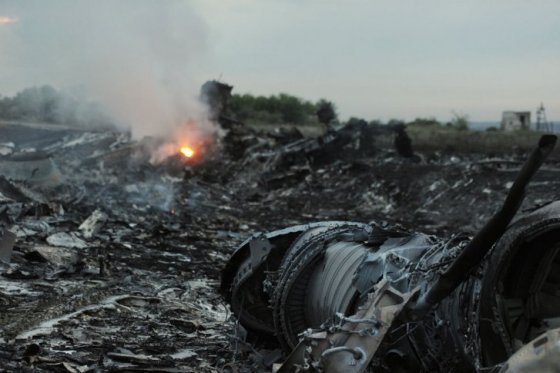 Repatrían a Holanda más restos de víctimas de vuelo MH17 de Malaysia Airlines