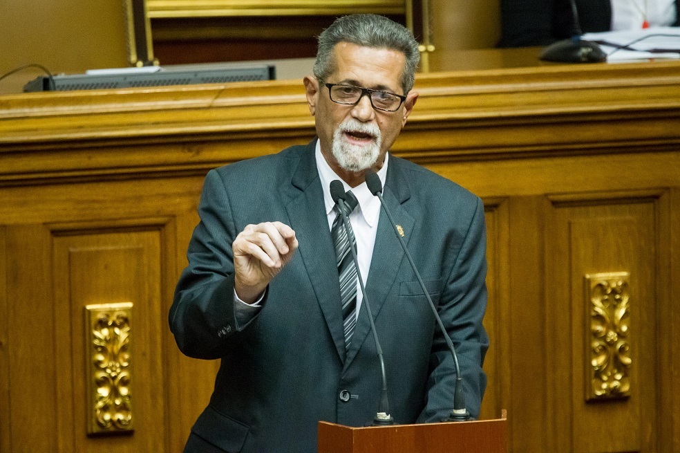 «Las recientes acciones de Maduro muestran que tiene miedo»: Américo de Grazia