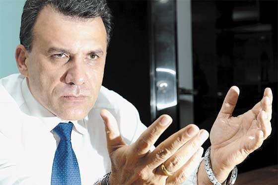 «La fisura es entre la U, el liberalismo y Vargas Lleras»