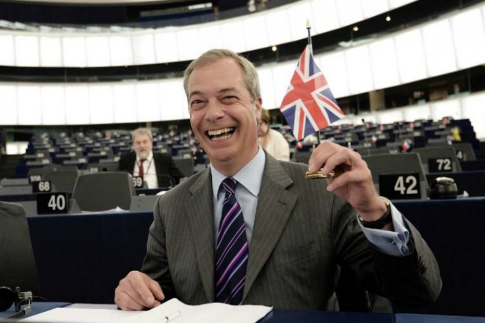 Lider nacionalista Nigel Farage no se presentará en las elecciones de Reino Unido
