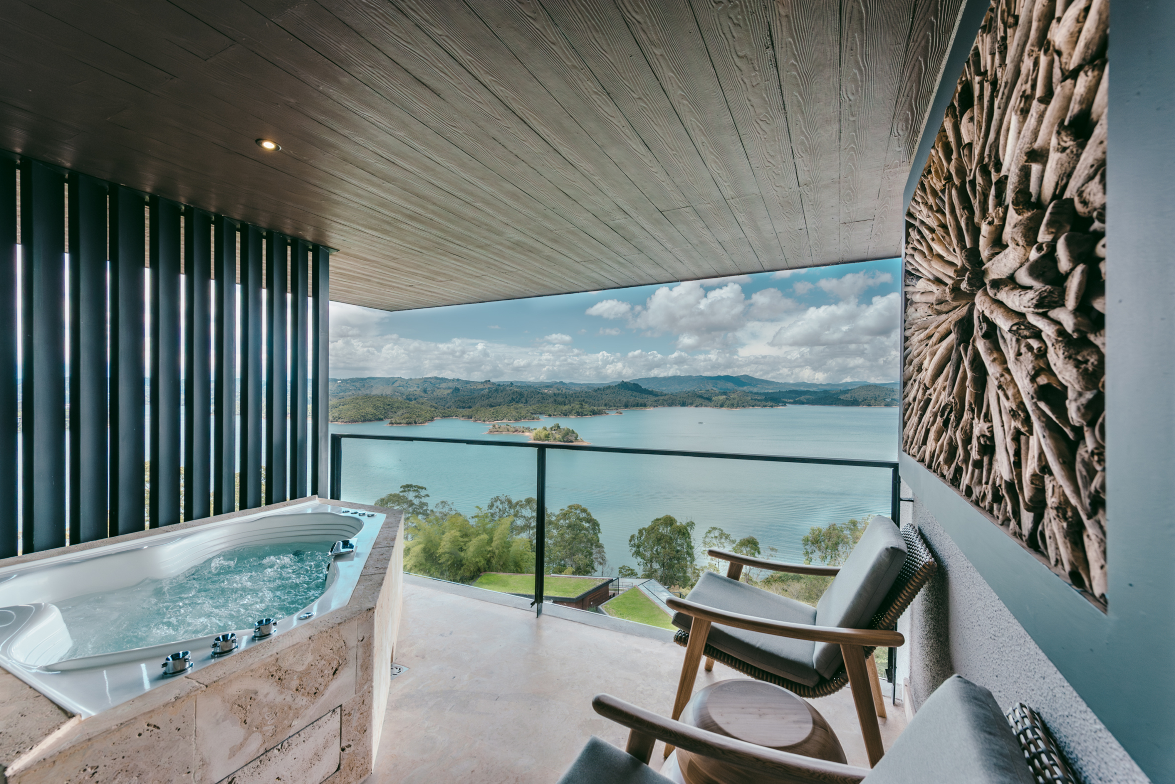 Turismo en Guatapé, hotel de lujo, The Brown, Guatape, Autograph Collection