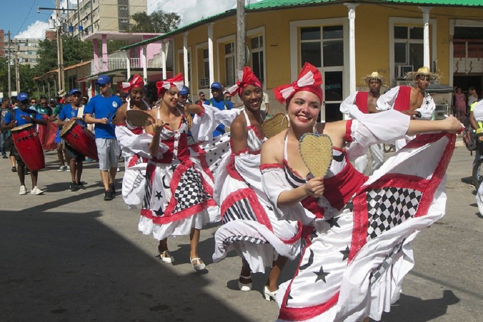 En Cuba, decreto prohibirá a los artistas manifestarse en las calles sin la previa autorización del estado